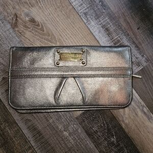 Marc Jacobs Metallic Zip Clutch Wallet - Gold